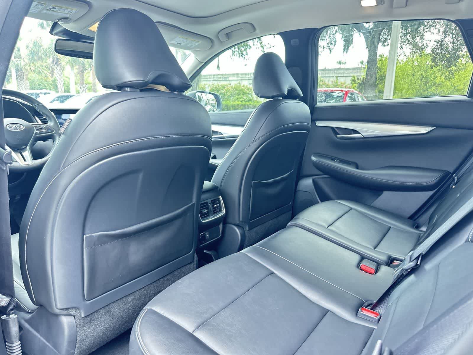 Used 2021 INFINITI QX50 Luxe FWD image 14
