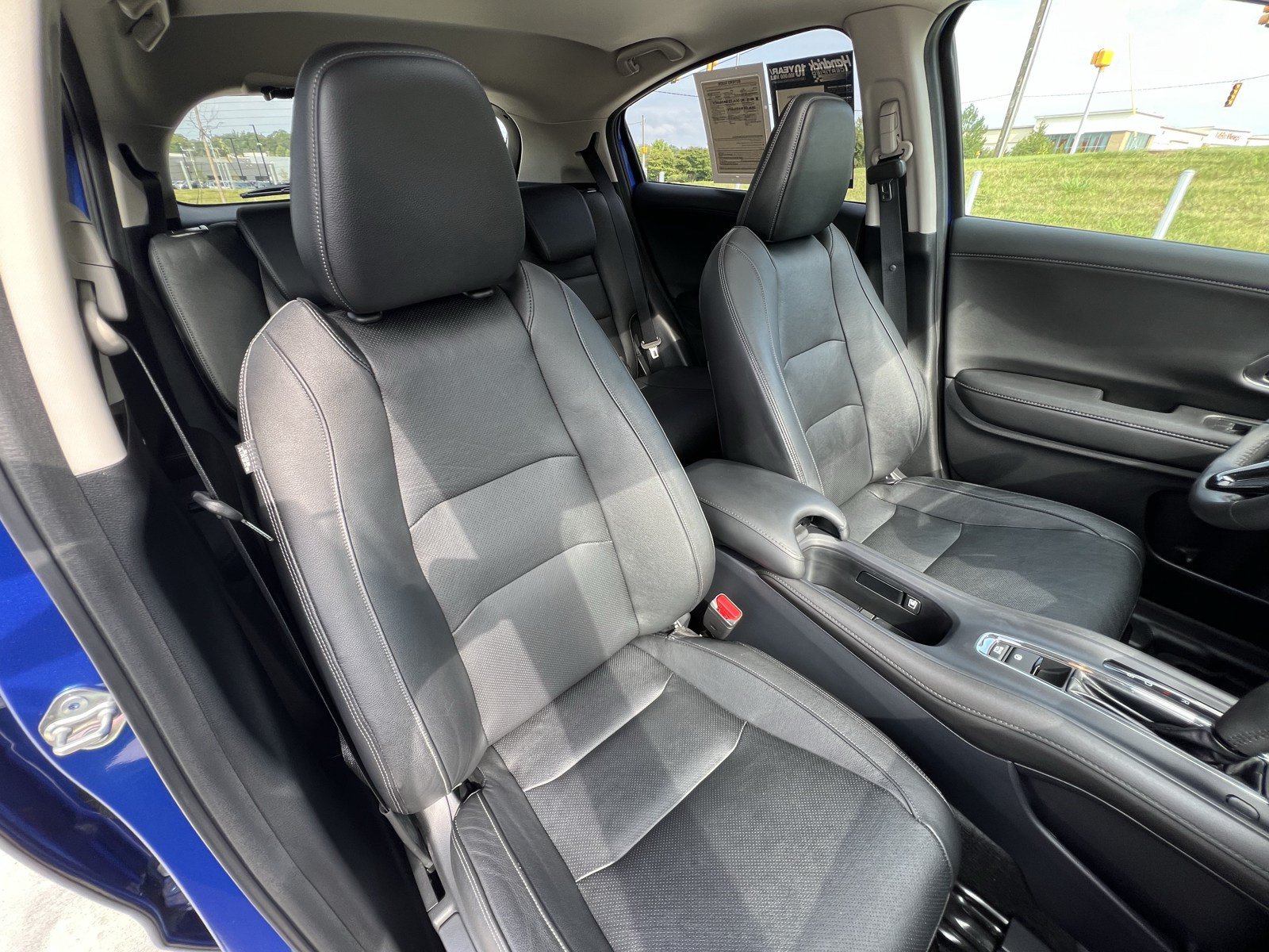 Used 2020 Honda HR-V EX-L image 35