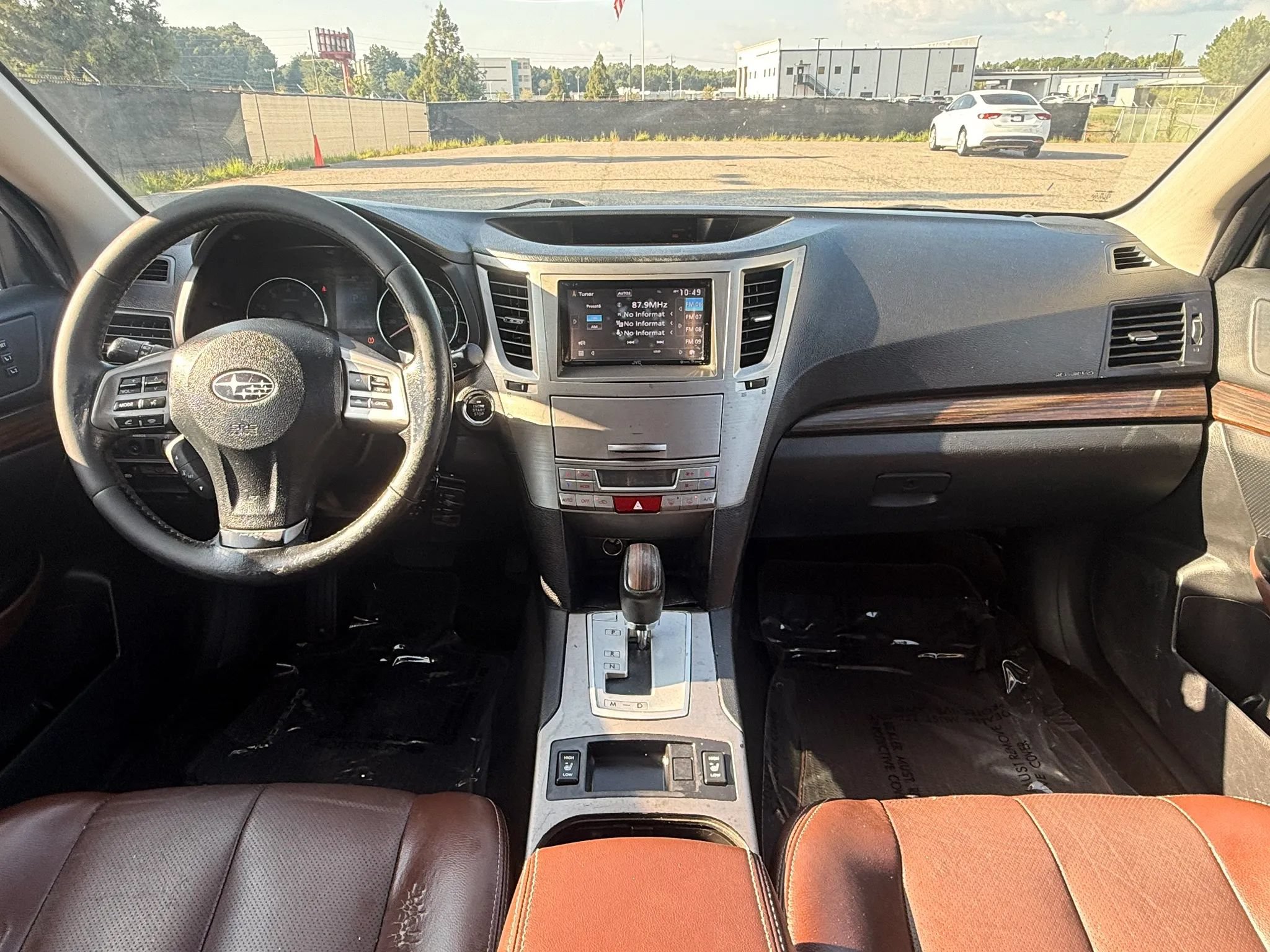 Used 2014 Subaru Outback 2.5i Limited AWD/4WD image 3