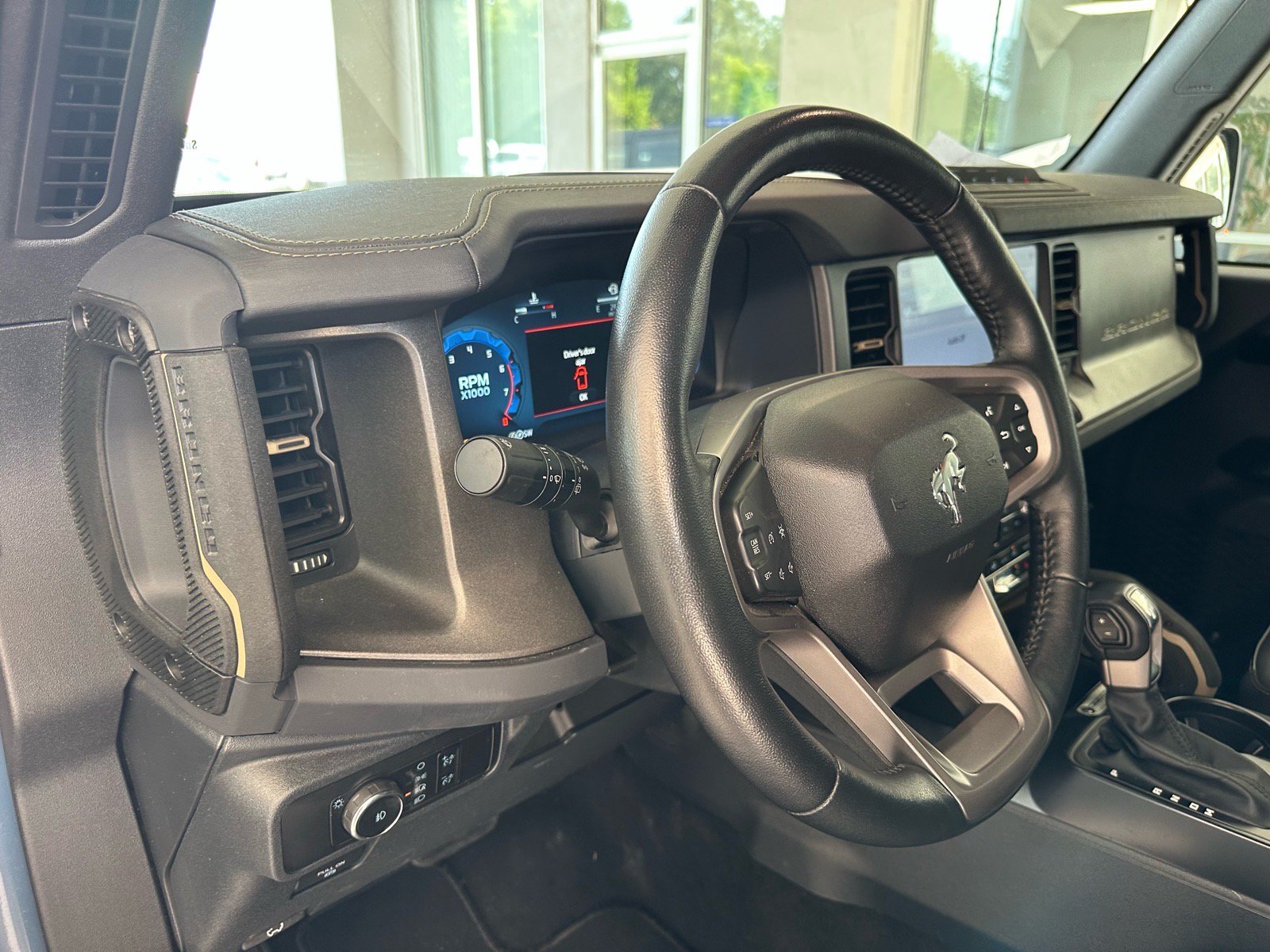 Certified 2025 Ford Bronco Badlands AWD/4WD image 17