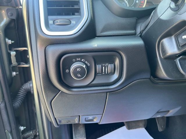 Used 2021 RAM 3500 Laramie AWD/4WD image 19