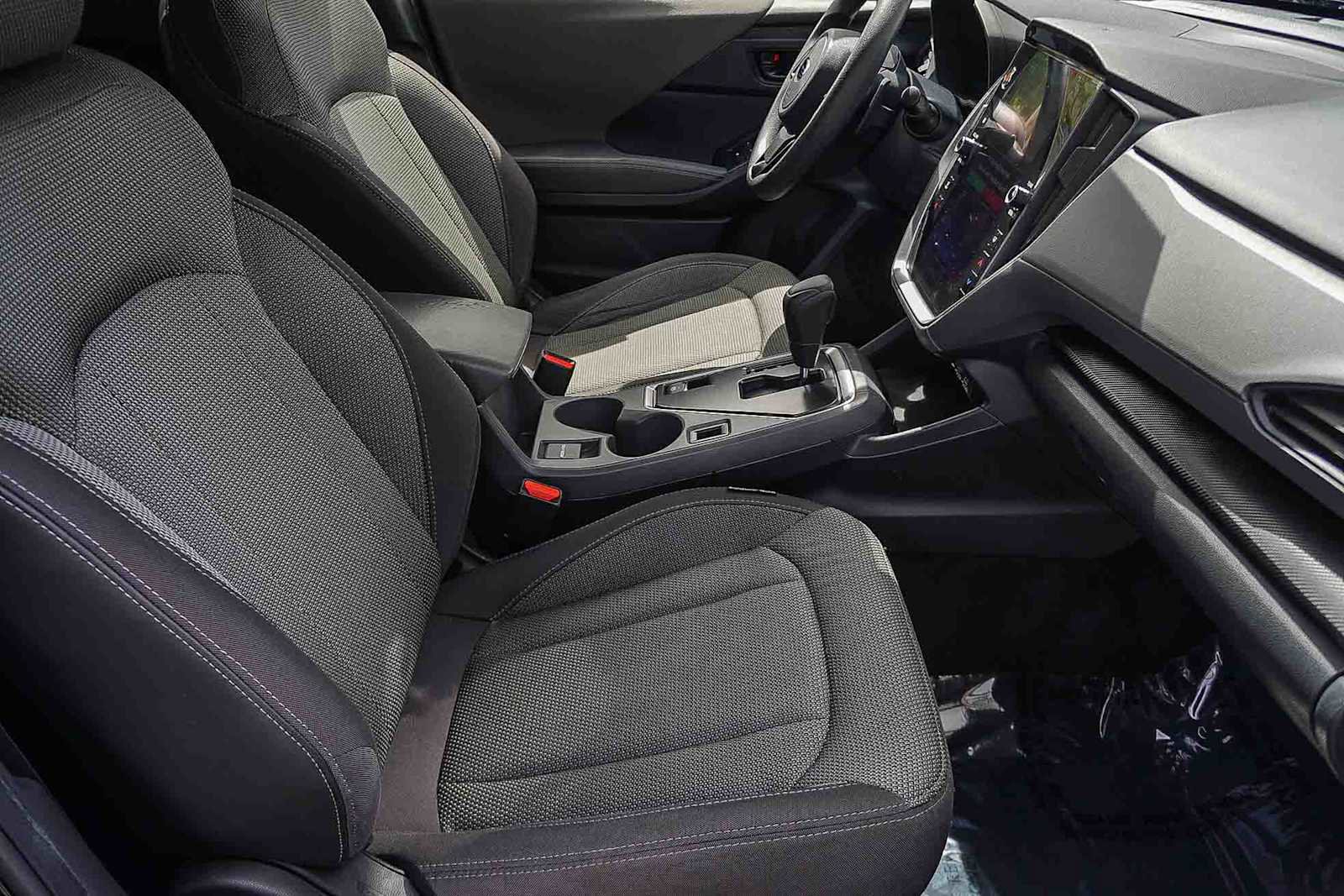 Certified 2024 Subaru Crosstrek 2.0i Premium AWD/4WD image 17