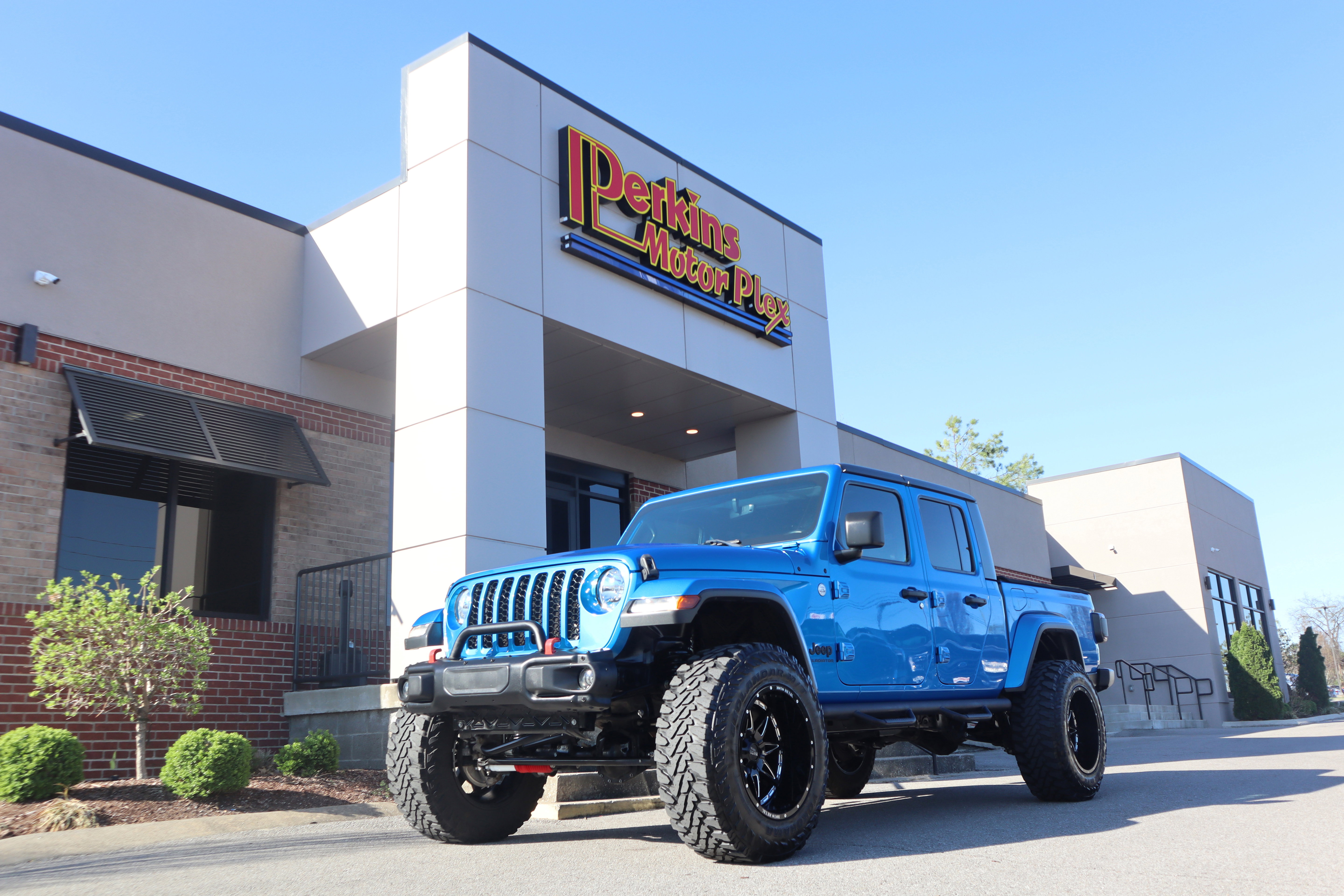 Used 2021 Jeep Gladiator Sport image 32