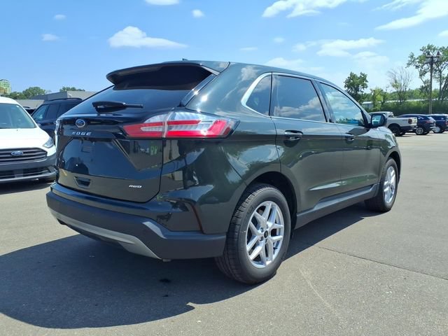 Used 2023 Ford Edge SEL AWD/4WD image 4