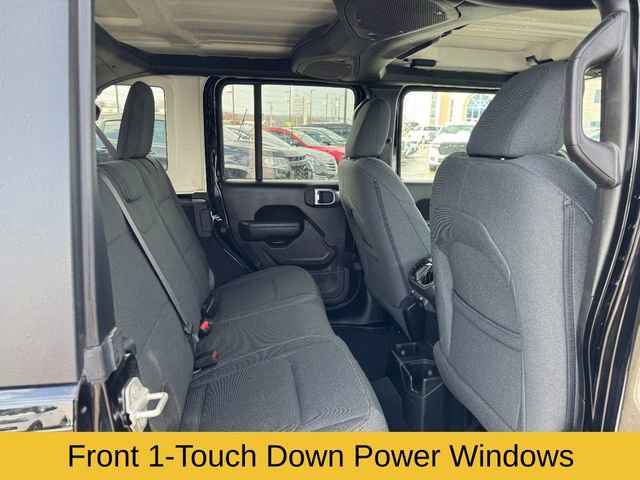 Used 2024 Jeep Wrangler Sport S image 12