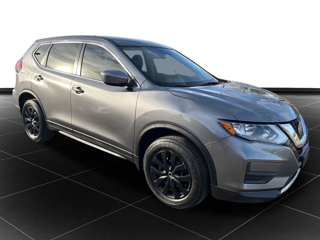 Used 2018 Nissan Rogue S image 7