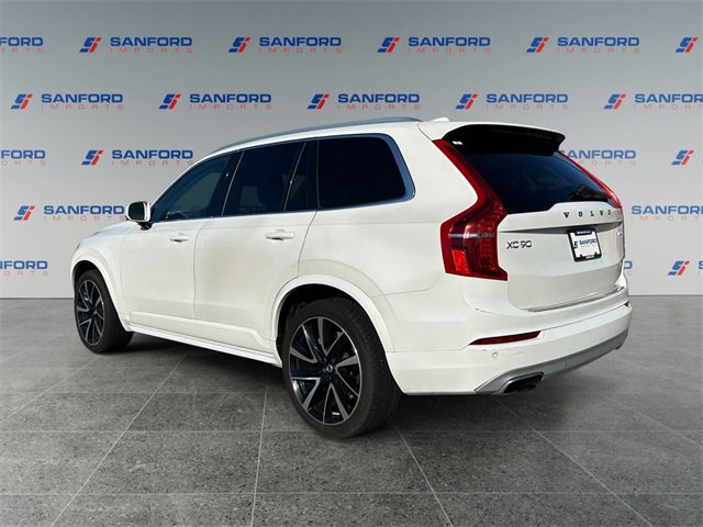 Used 2021 Volvo XC90 T6 Momentum w/ Climate Package image 3