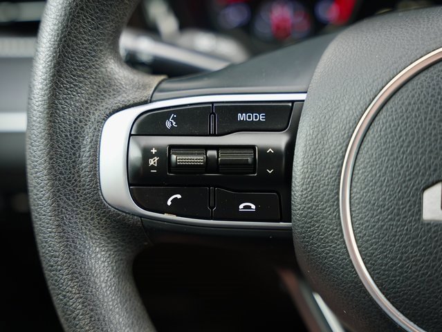 Used 2023 Kia K5 LXS image 16