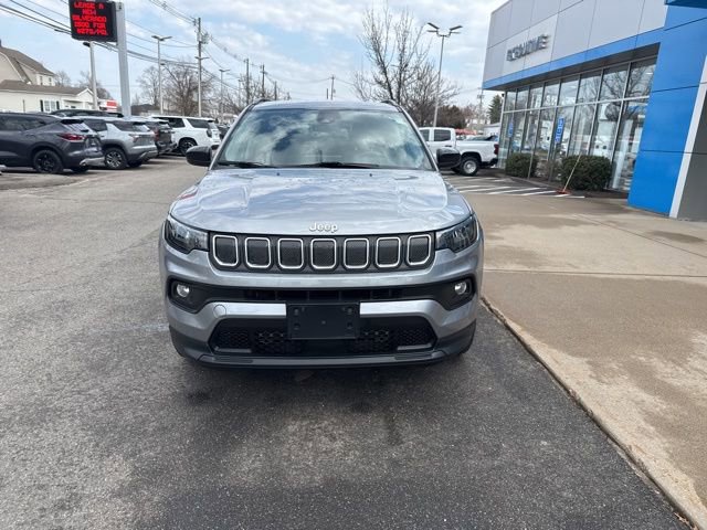 Used 2022 Jeep Compass Latitude w/ Convenience Group image 3