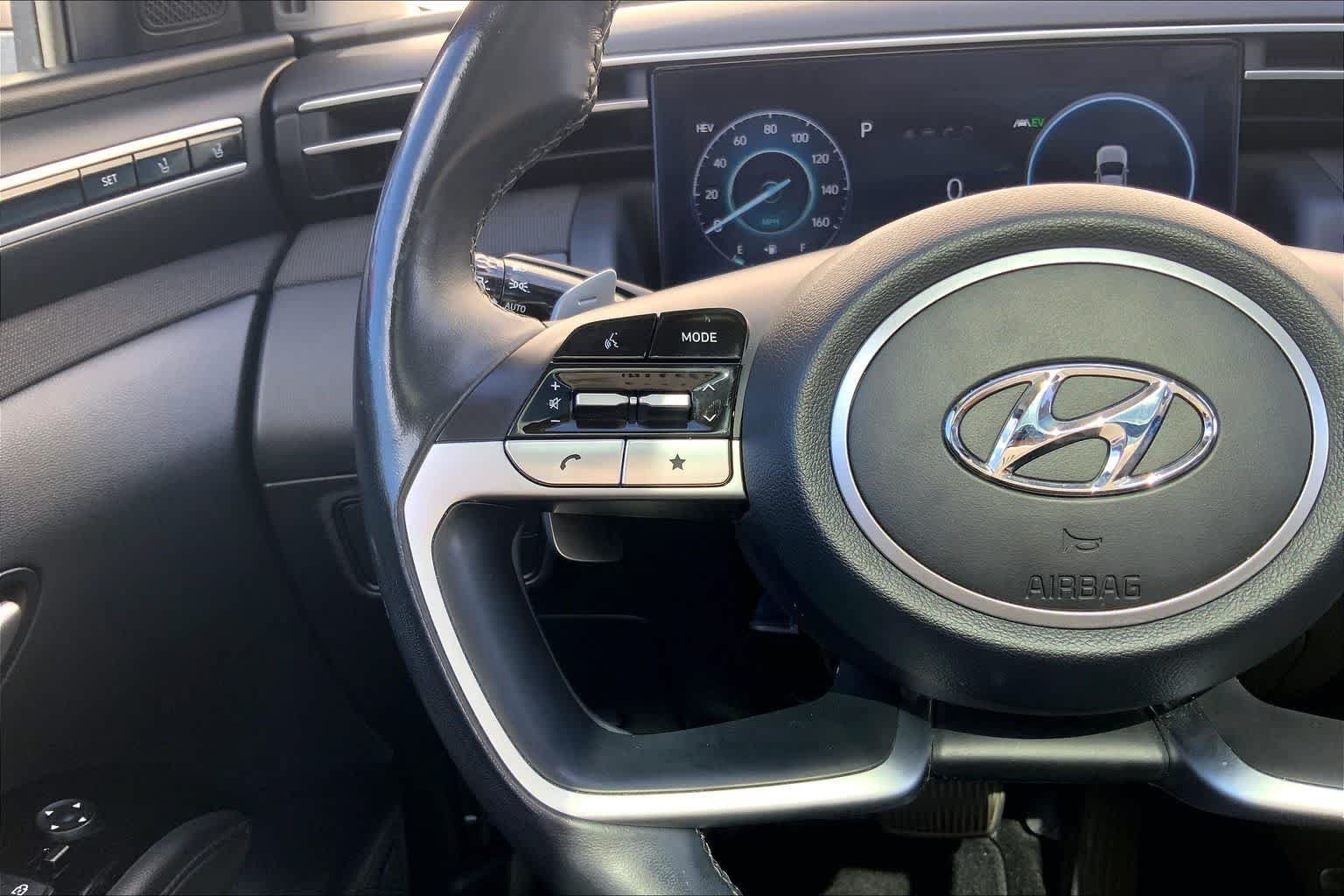 Used 2023 Hyundai Tucson Limited AWD/4WD image 24