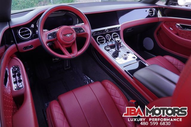 Used 2022 Bentley Continental GT image 9