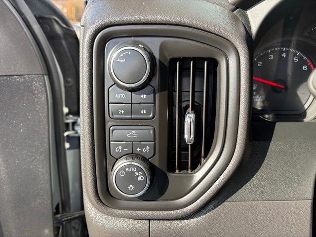 Used 2024 Chevrolet Silverado 1500 Custom Trail Boss image 21