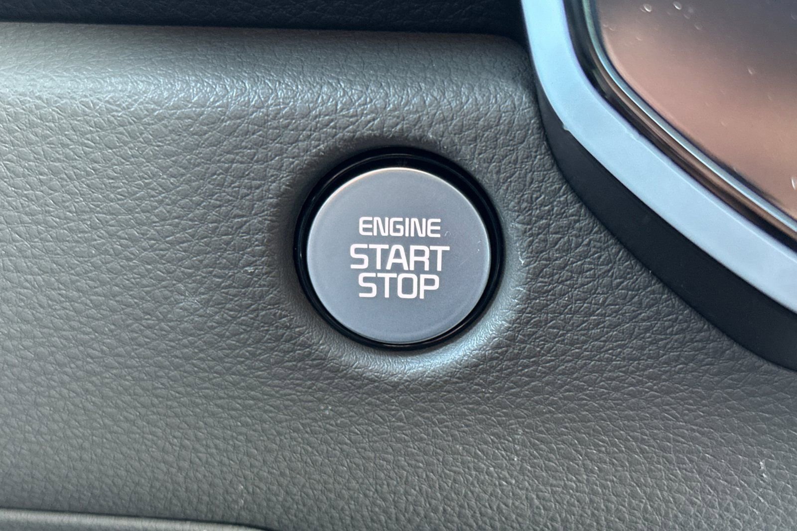 Certified 2026 Kia Carnival EX image 35