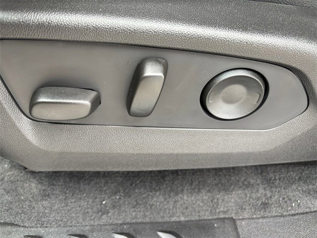 New 2026 Chevrolet Colorado LT w/ LT Convenience Package image 16