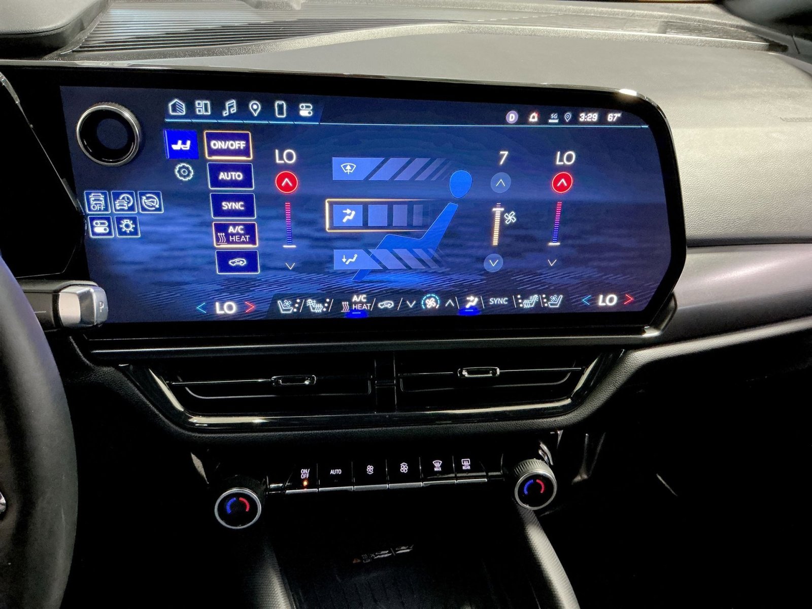 New 2025 Chevrolet Equinox EV RS w/ Active Safety Package 3 image 29