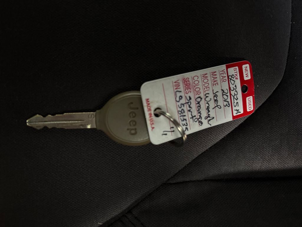 Used 2013 Jeep Wrangler Sport w/ Connectivity Group image 29