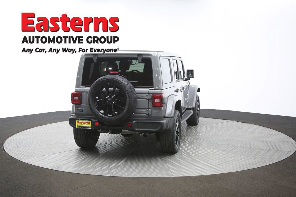 Used 2021 Jeep Wrangler Unlimited Sahara w/ Cold Weather Group image 40