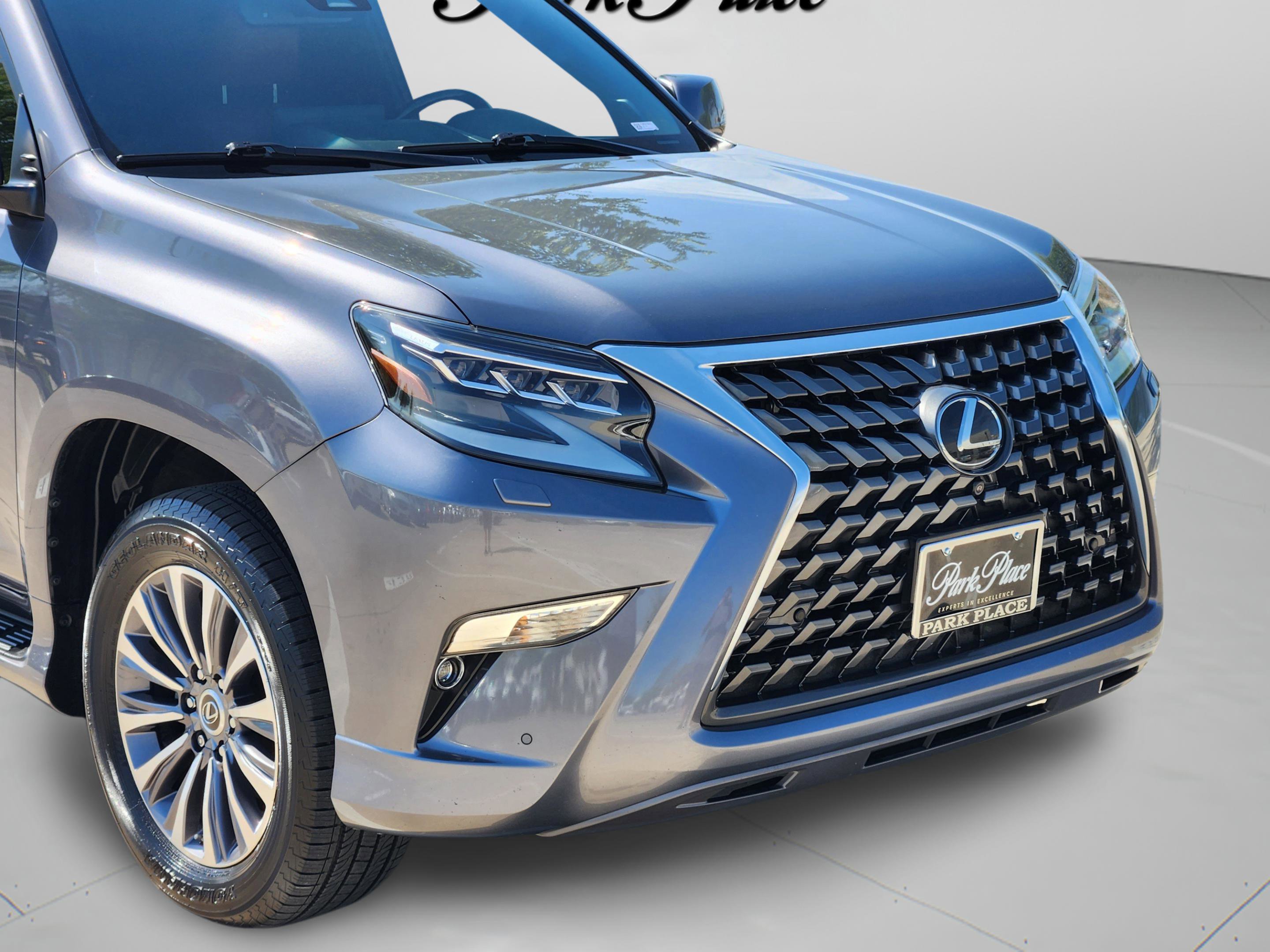 Used 2022 Lexus GX 460 Luxury w/ Off Road Package image 36
