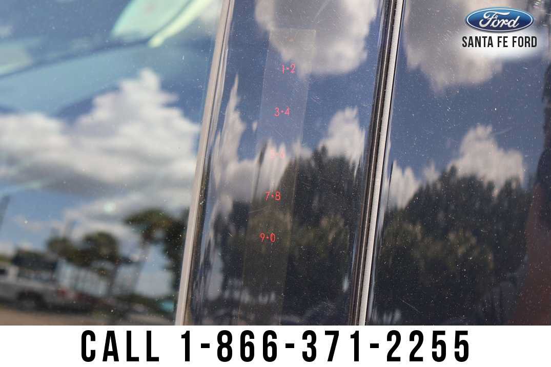 Used 2020 Ford Explorer Limited w/ Class III Trailer Tow Package RWD image 12