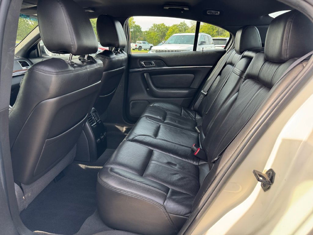 Used 2009 Lincoln MKS AWD image 35