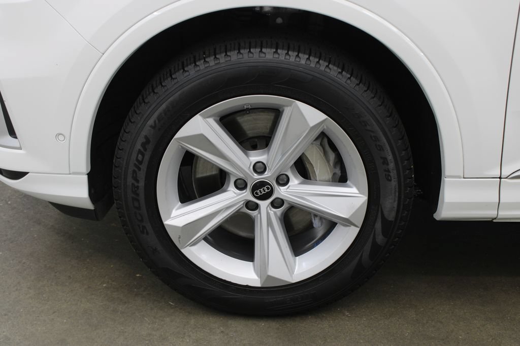 Used 2022 Audi Q7 2.0T Premium AWD/4WD image 31