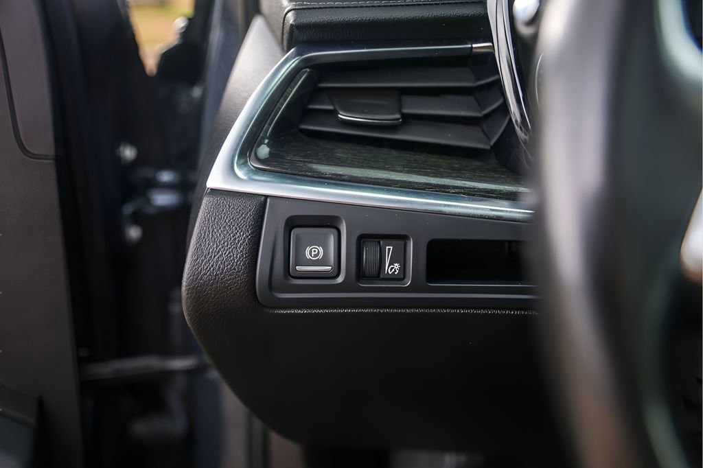 Used 2021 Cadillac XT5 Premium Luxury FWD image 18