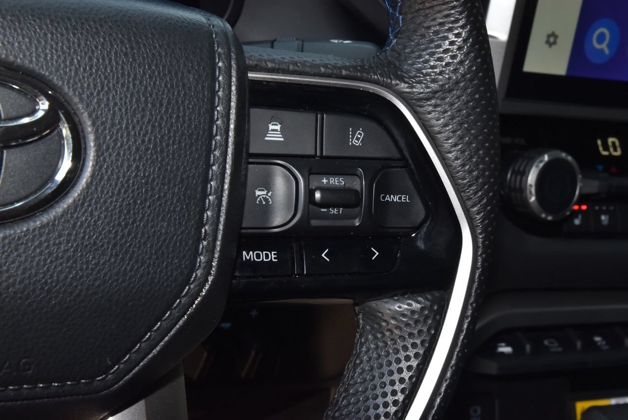 Used 2024 Toyota Tundra Platinum RWD image 24