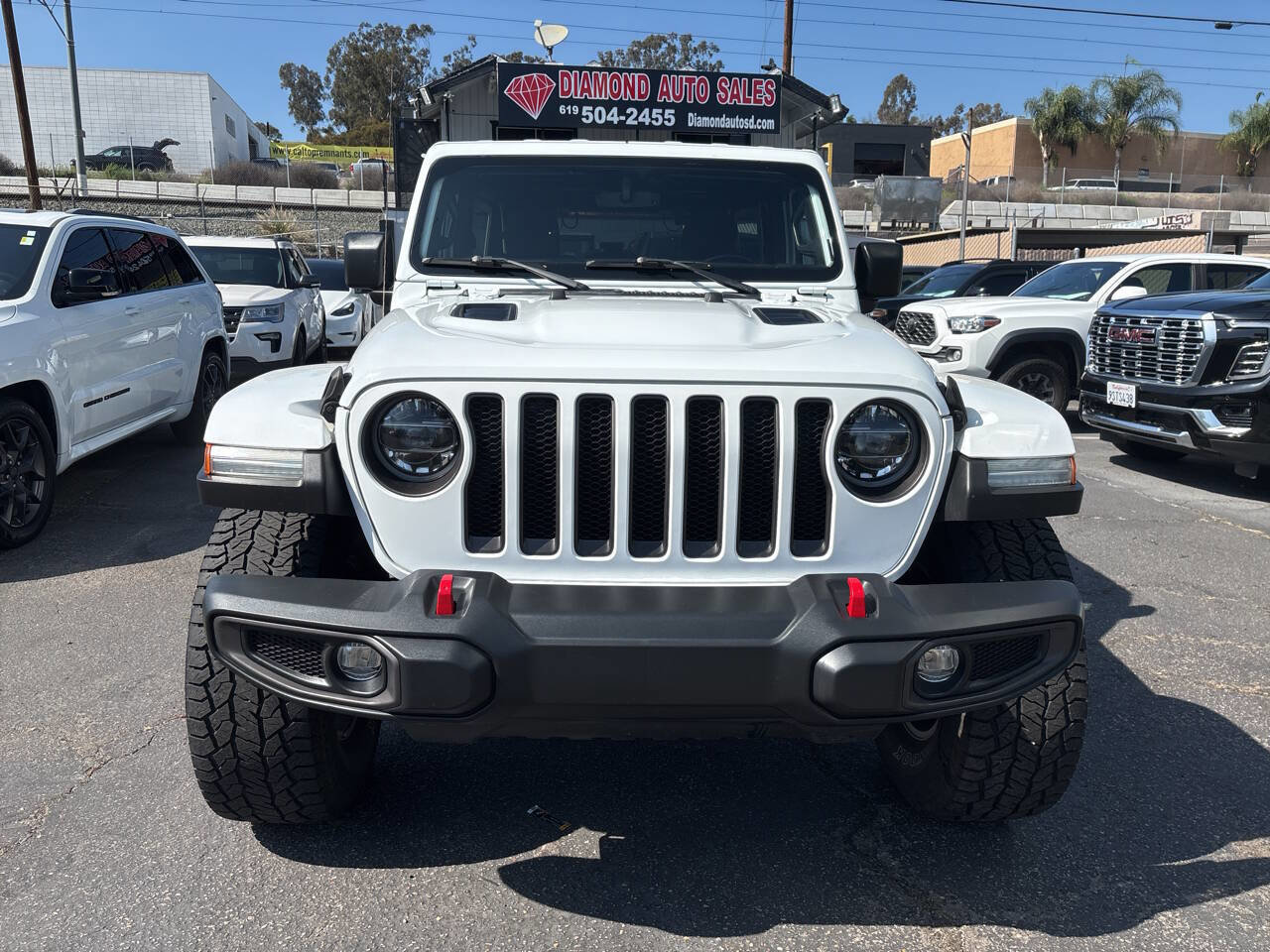 Used 2021 Jeep Wrangler Unlimited Rubicon w/ Xtreme Recon 35" Tire Package AWD/4WD image 3