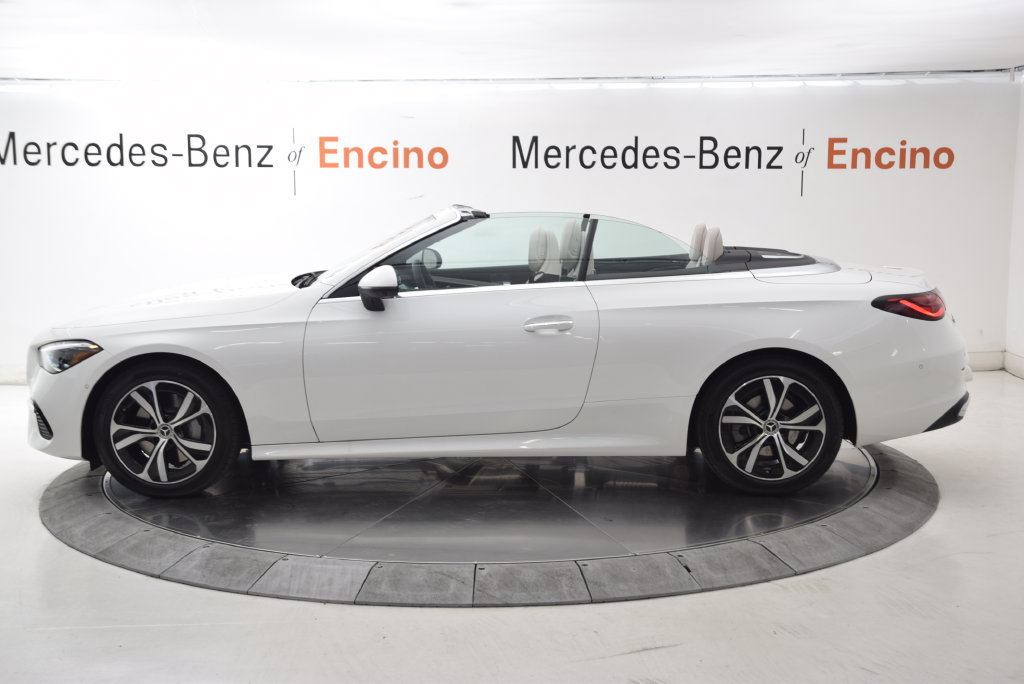New 2027 Mercedes-Benz CLE 300 4MATIC Cabriolet image 3