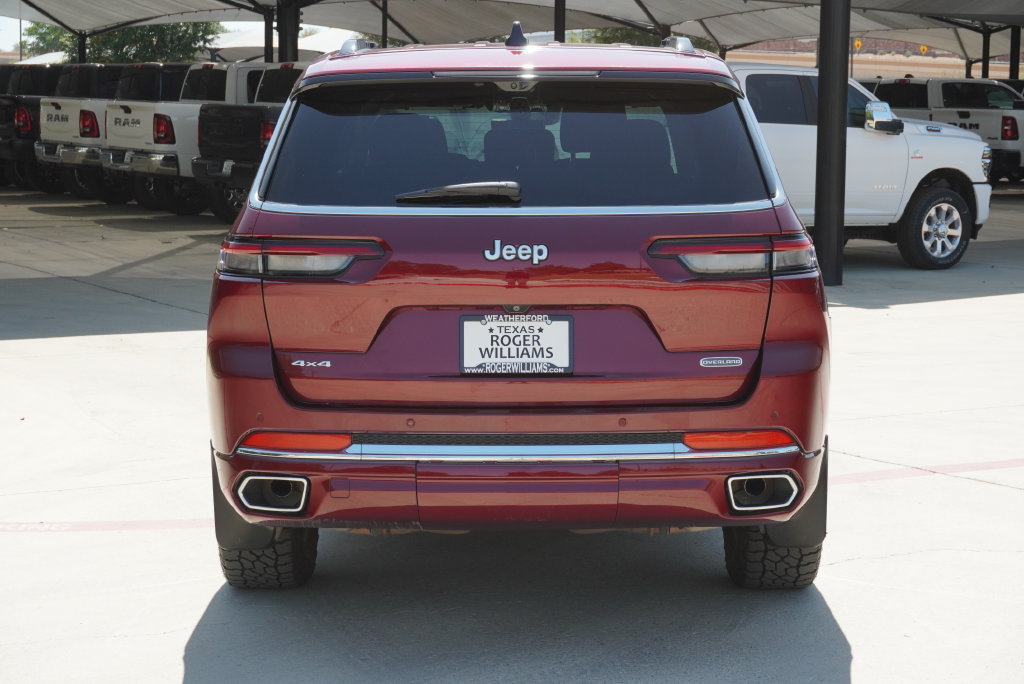 Used 2024 Jeep Grand Cherokee L Overland w/ Advanced Protech Group III AWD/4WD image 4