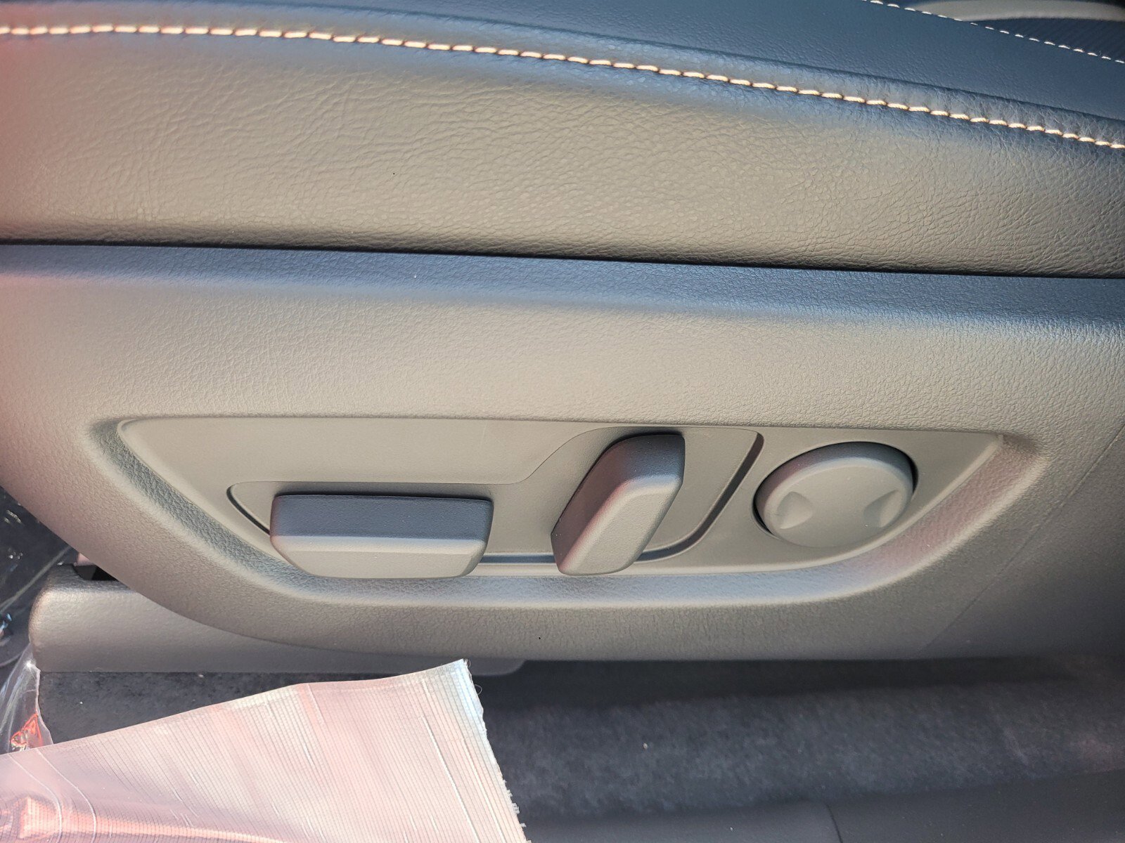 New 2026 MAZDA CX-70 3.3 Turbo w/ Premium Plus Pkg AWD/4WD image 4