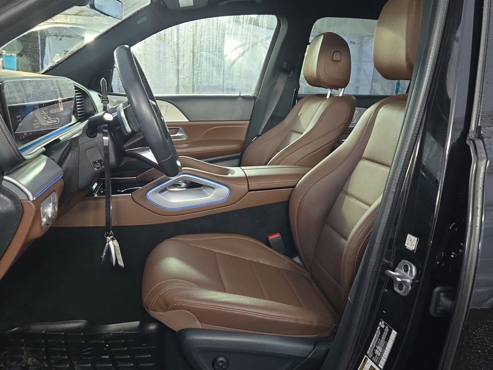 Used 2024 Mercedes-Benz GLS 450 4MATIC image 7