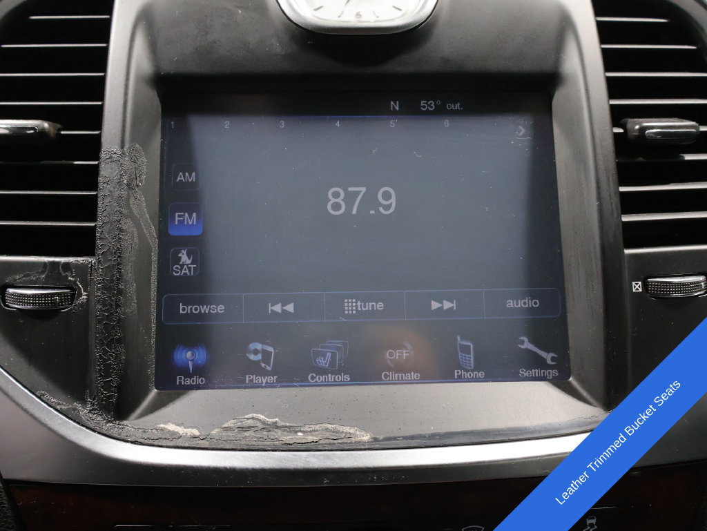Used 2013 Chrysler 300 RWD image 6