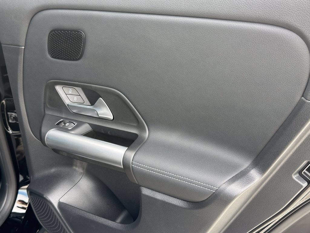 Certified 2025 Mercedes-Benz GLA 250 image 19
