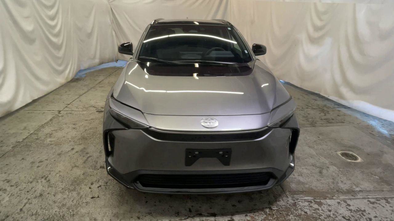 Used 2024 Toyota bZ4X XLE w/ Weather Package image 3