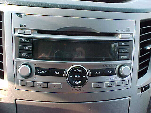 Used 2011 Subaru Outback 2.5i Premium w/ All-Weather Pkg image 23