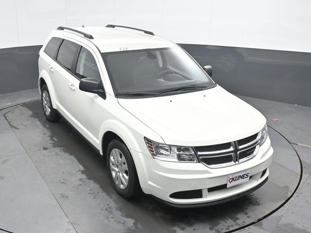 Used 2020 Dodge Journey SE image 34