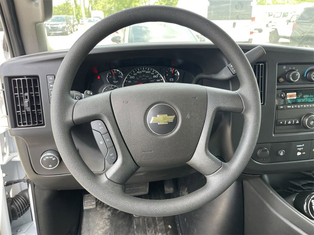 New 2025 Chevrolet Express 2500 w/ Driver Convenience Package image 9