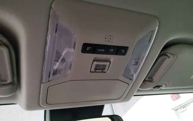 Used 2024 Toyota RAV4 Adventure AWD/4WD image 30