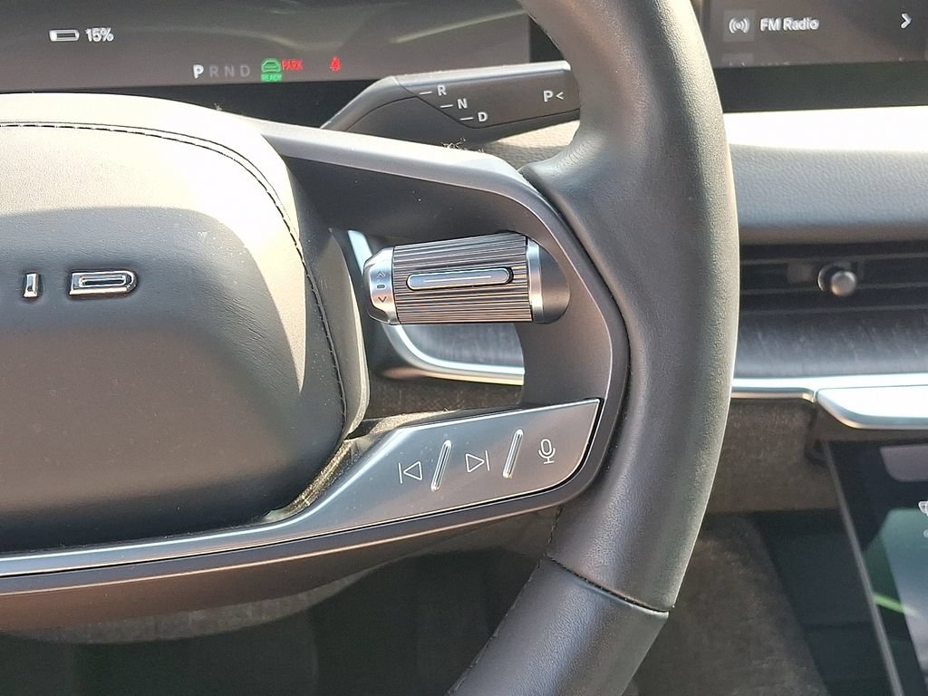 Used 2025 Lucid Air Touring AWD/4WD image 23
