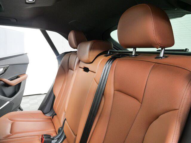 Used 2023 Audi Q8 Premium Plus AWD/4WD image 23