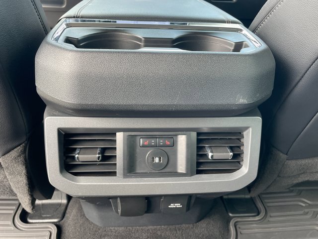 Used 2024 Ford F250 Lariat w/ Lariat Ultimate Package image 21