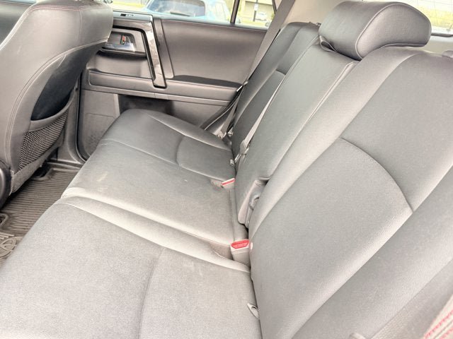 Used 2021 Toyota 4Runner Venture w/ Moonroof Package AWD/4WD image 13