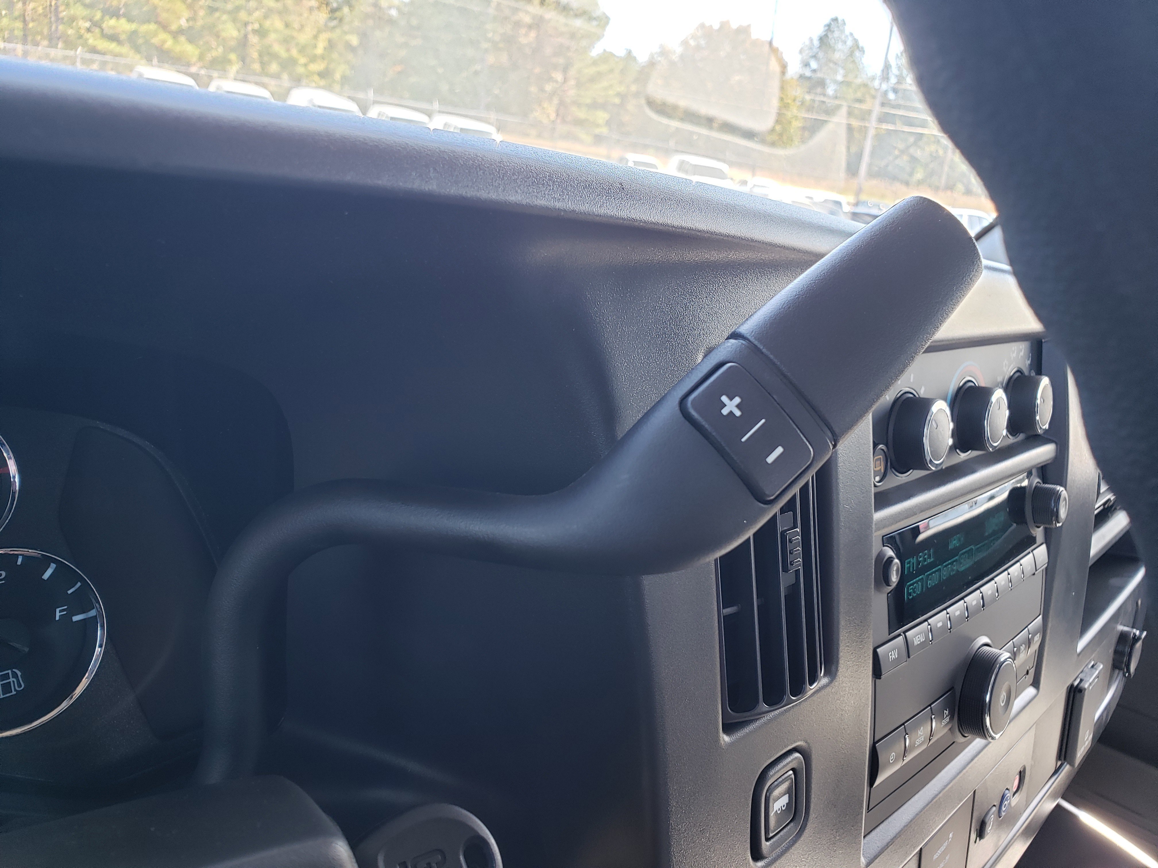 New 2025 Chevrolet Express 2500 Extended w/ Driver Convenience Package image 21