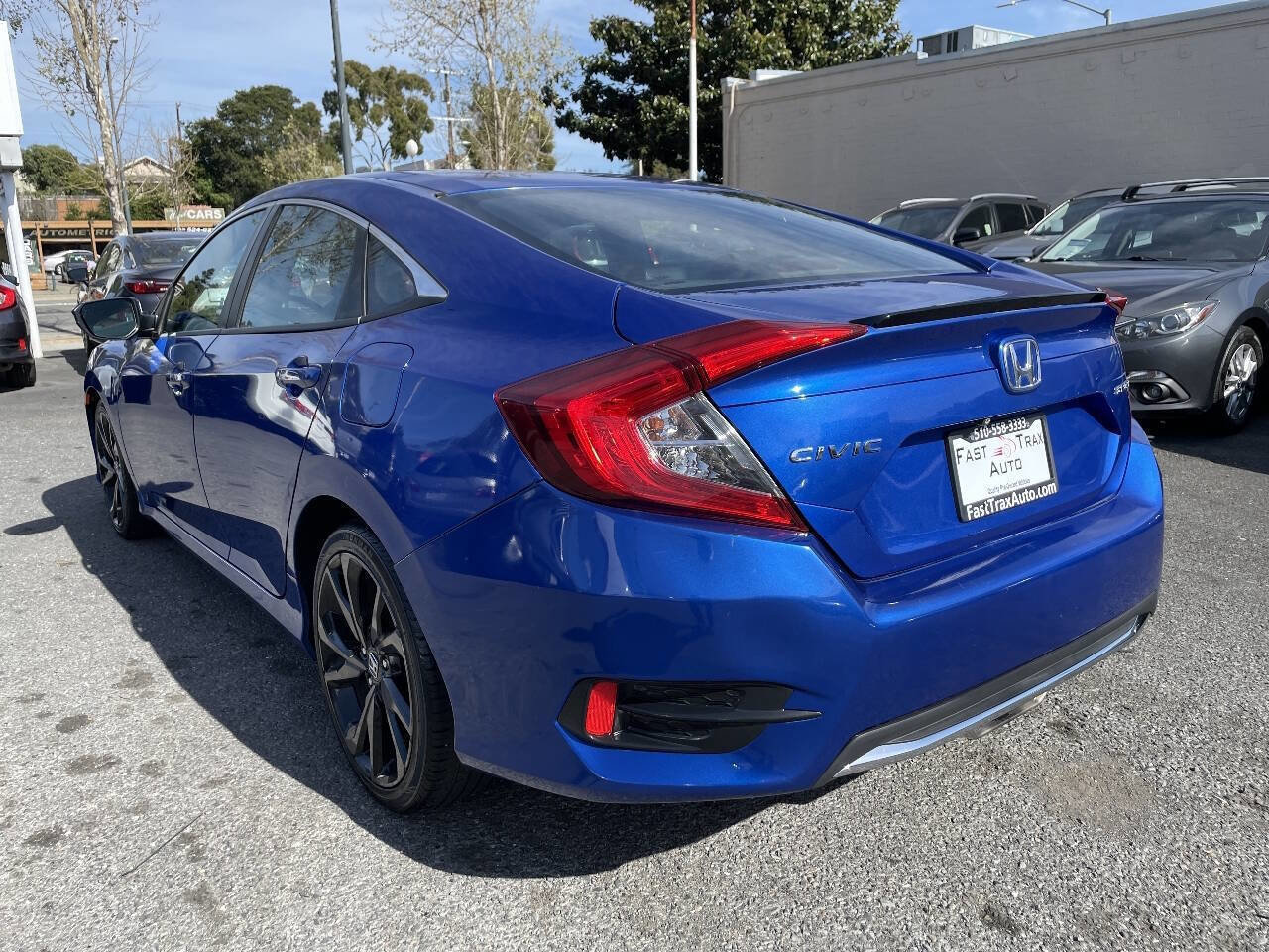 Used 2019 Honda Civic Sport image 3