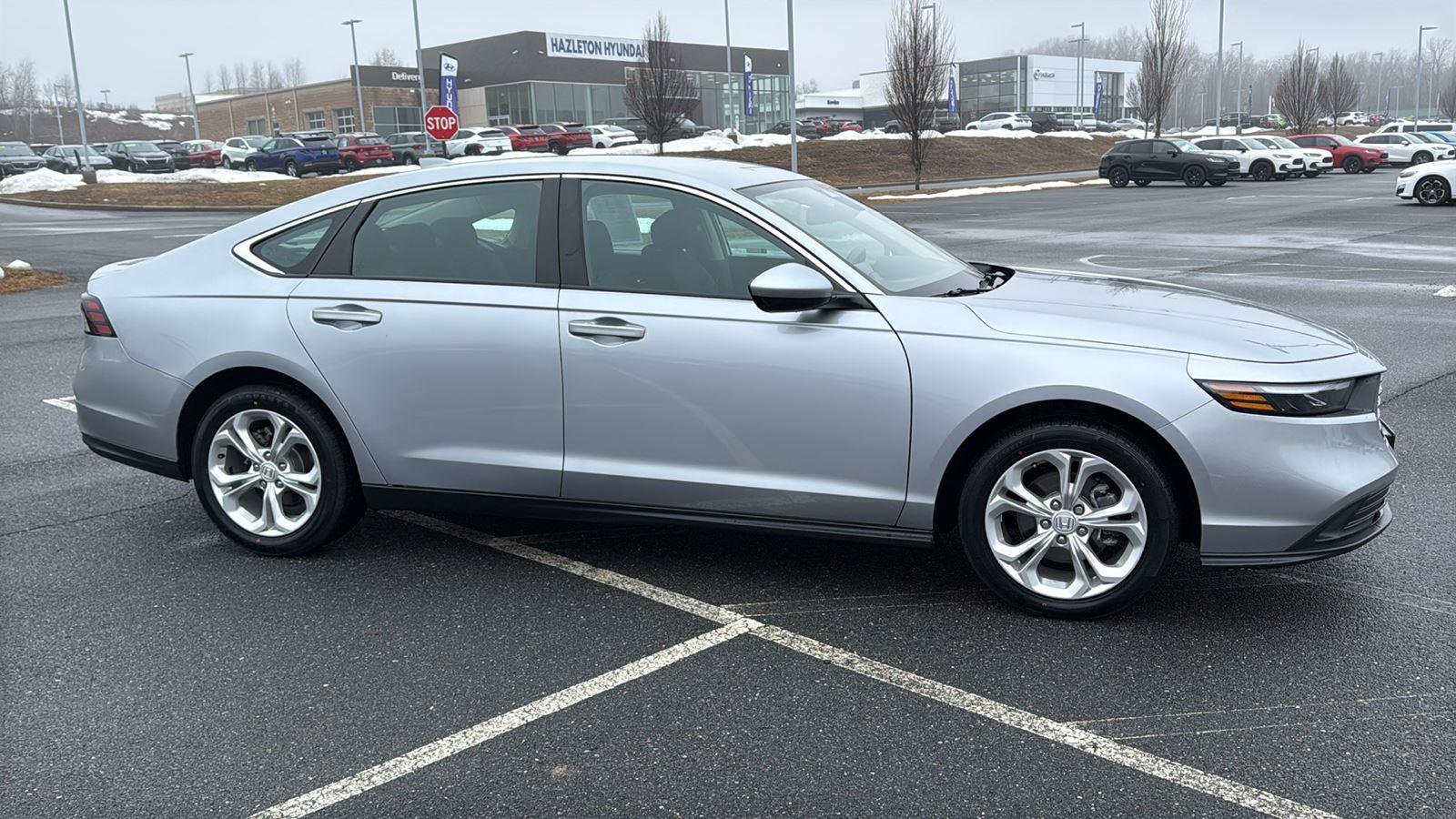 Used 2023 Honda Accord LX image 3