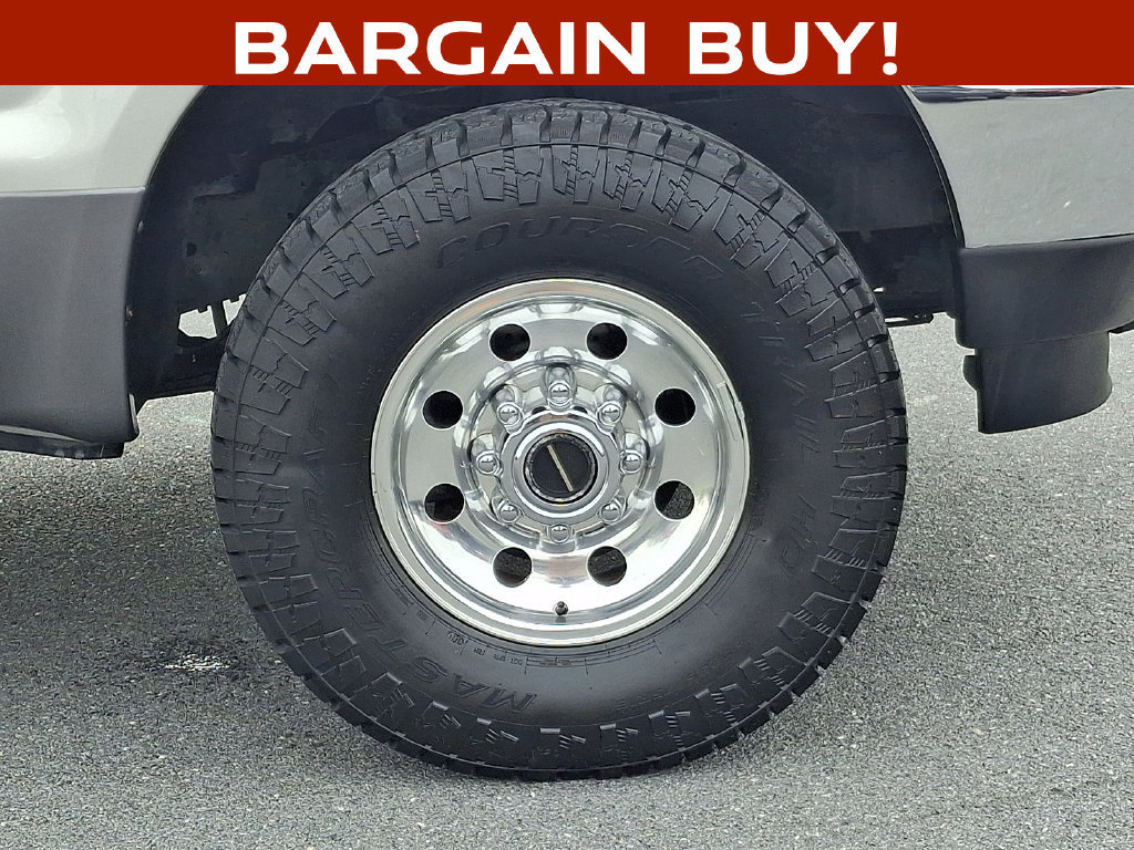 Used 2004 Ford Excursion XLT AWD/4WD image 8