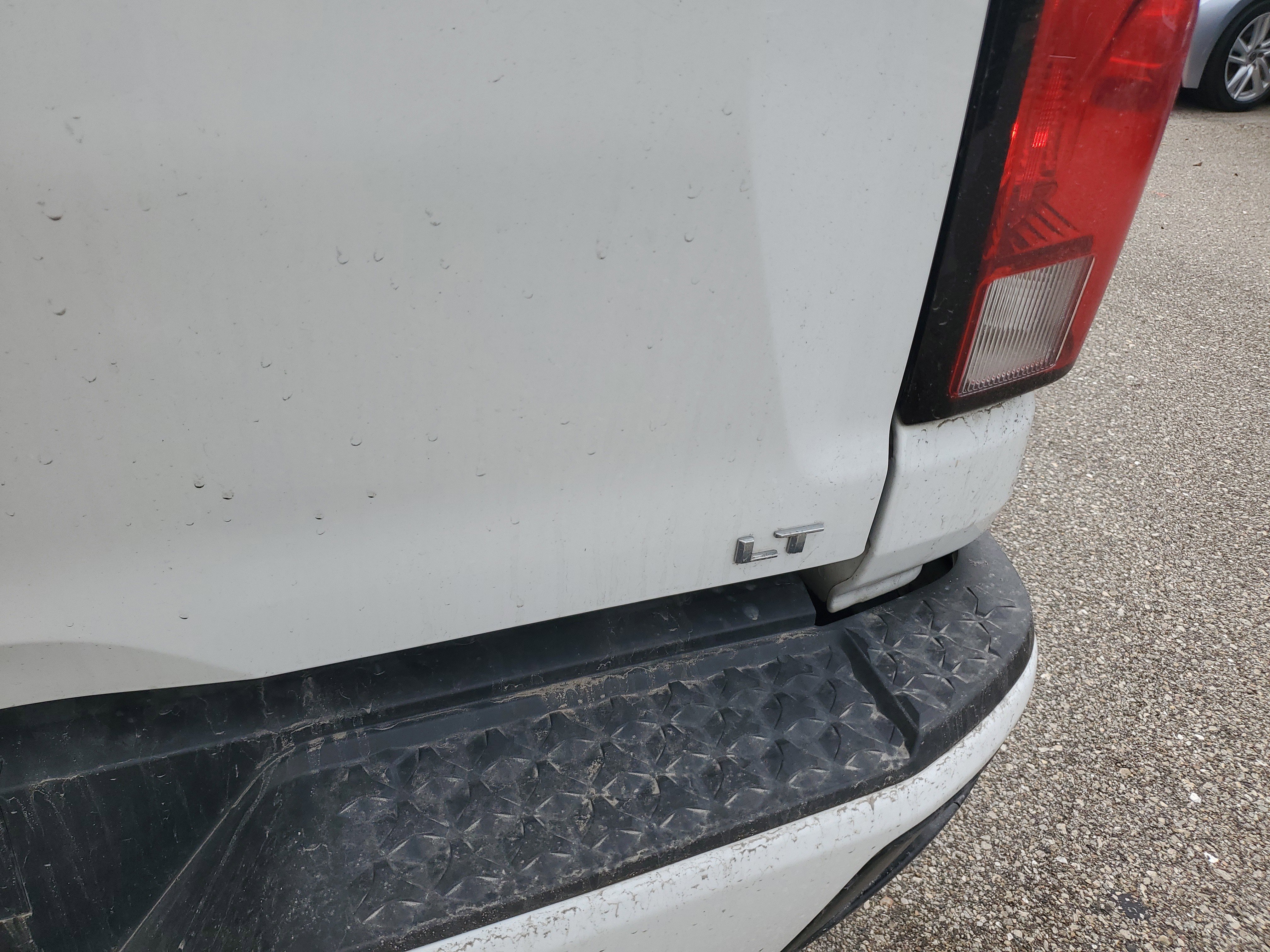 Used 2023 Chevrolet Colorado LT w/ LT Convenience Package image 14