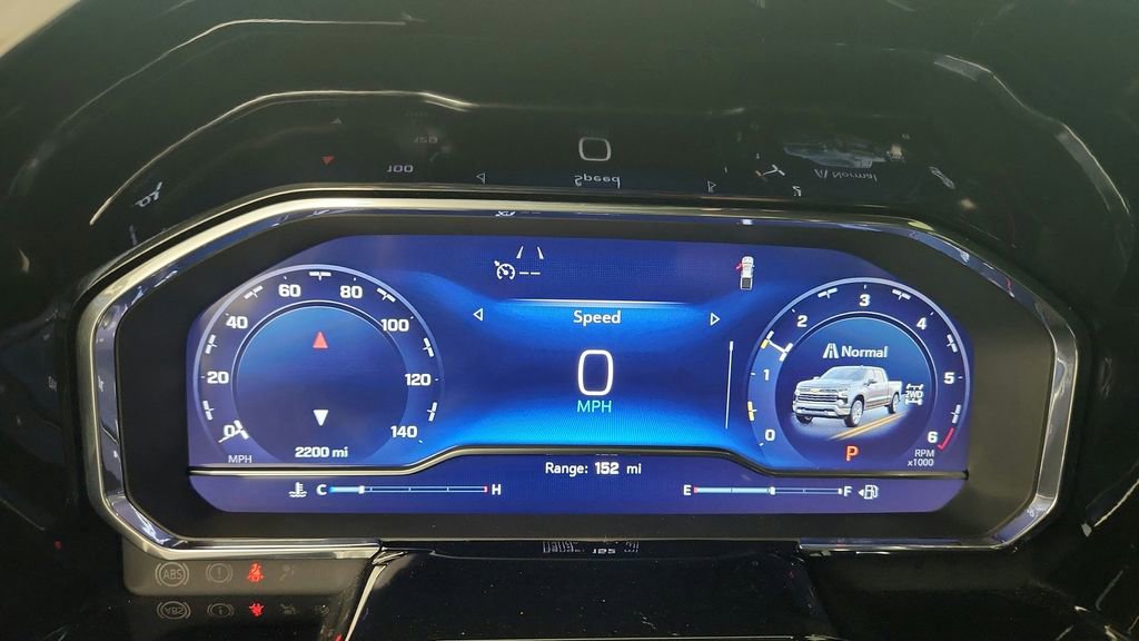 Used 2025 Chevrolet Silverado 1500 LT w/ Texas Edition Plus image 32