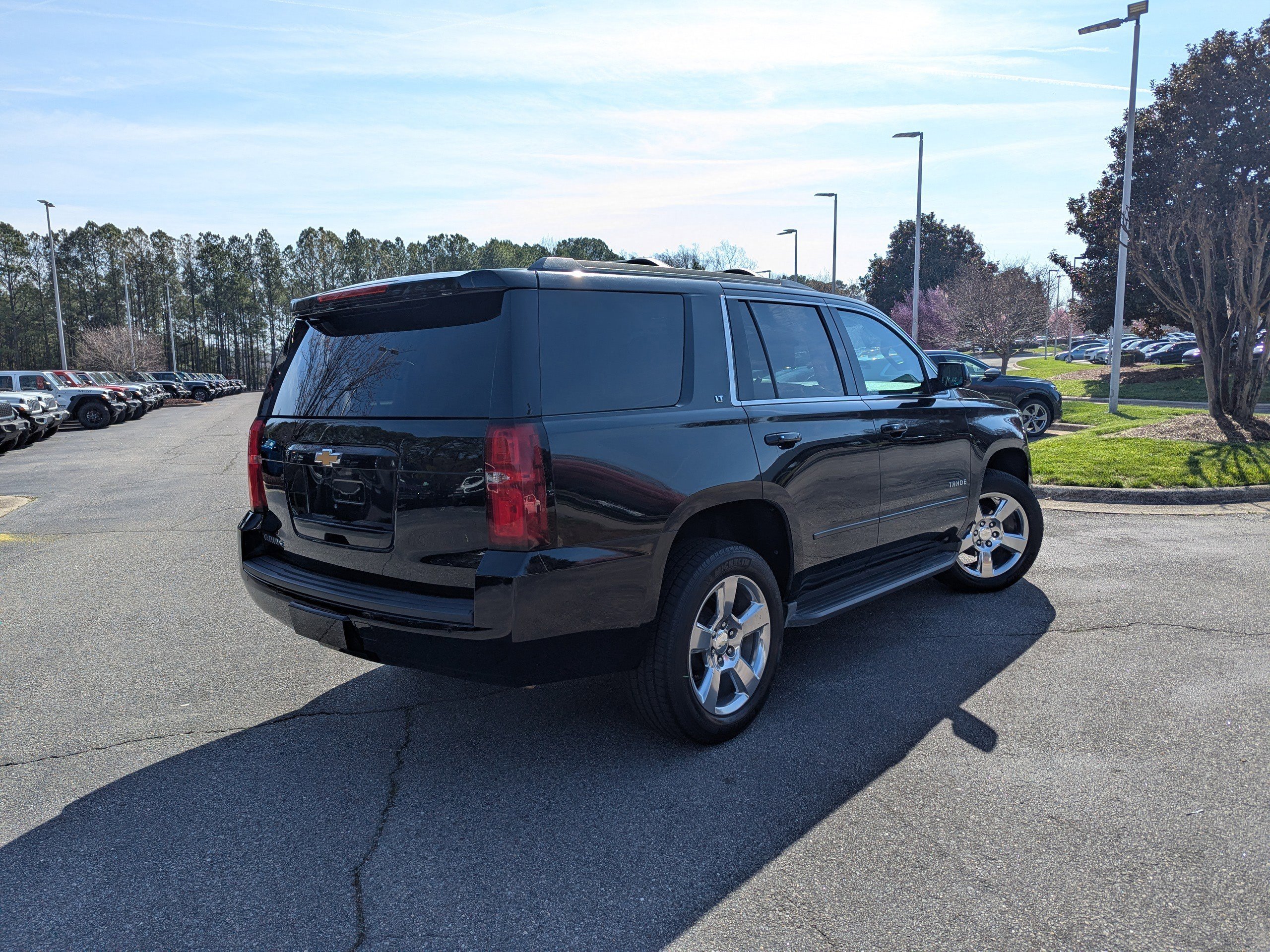 Used 2017 Chevrolet Tahoe LT image 5